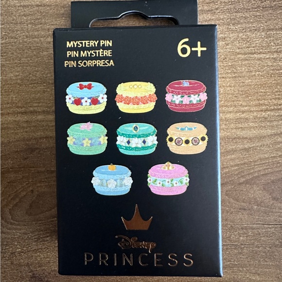 Disney Princess Macaron Enamel Pins (Set of 2) - Picture 3 of 3